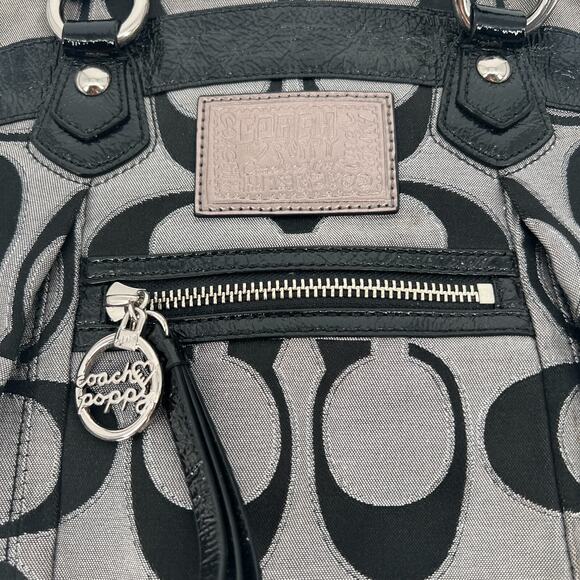 Vtg Coach Poppy Handbag Black Gray‎ Y2K Signature Logo Key Chain Charms - Picture 2 of 16